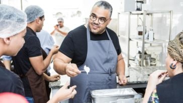 Escola Sorvete tem cursos este mês