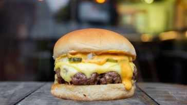 Novidade Burger X: X Hela