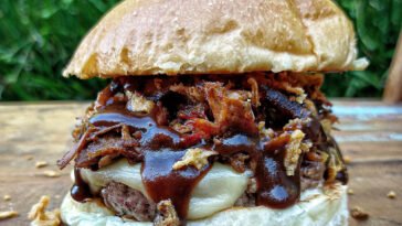 Quintal Burger 375 tem novidade no cardápio
