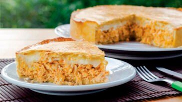 empadão de frango com catupiry