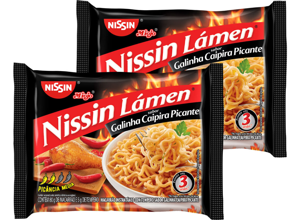 Nissin Lámen agora no sabor Galinha Caipira Picante