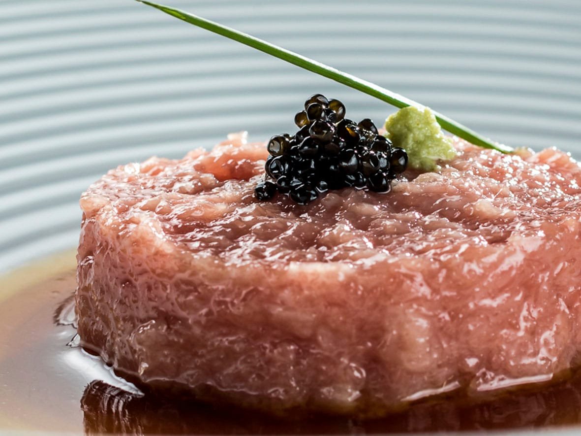 Atsui prepara jantar com menu Kosher