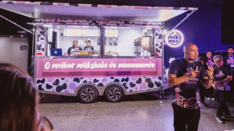 Trailer da Milky Moo desenvolvido para produção e venda de milk-shakes em operações móveis