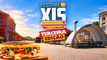 Arte do Festival do Xis com sanduíche recheado em primeiro plano, palco de evento e chamada Terceira Edição.